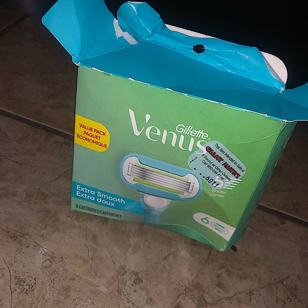 Gillette Venus Extra Smooth Razor Cartridges 6 pack
